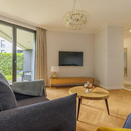 Blue Portova Apartment