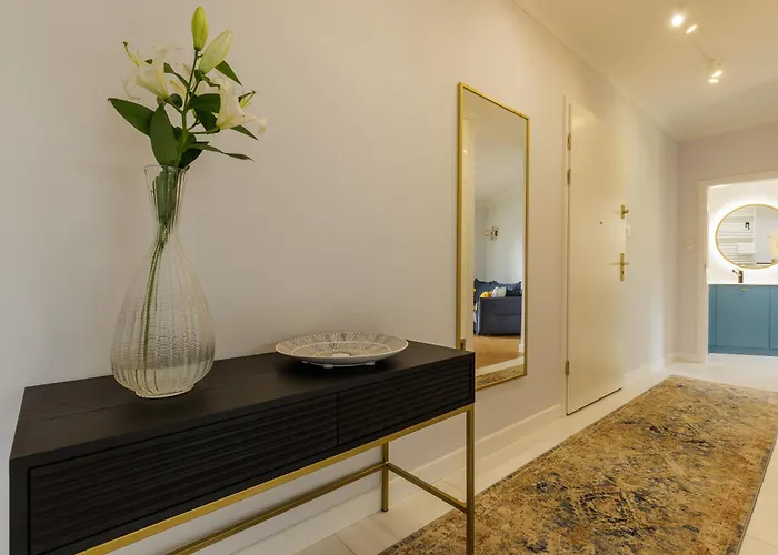 Blue Portova Apartment